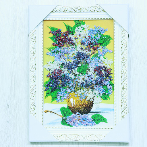 14155155 - Натюрморт сирень А4, фон - желтый